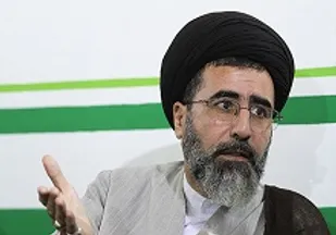 ساده زیستی در زندگی  امام خمینی(ره) موج می زد
