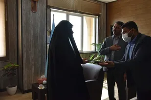 مراسم تجلیل از حقوقدانان خواهر بسیجی توسط سازمان بسیج حقوقدانان استان هرمزگان