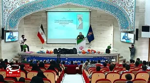 فاز جدید پروژه‌های محرومیت‌زدایی سپاه در مشهد به بهره‌برداری رسید/ توزیع 15 هزار سبد لوازم‌التحریر ویژه دانش‌آموزان کم‌برخوردار