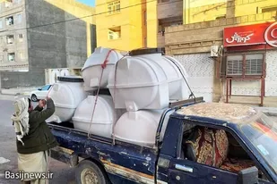اهدای ۵ عدد تانکر ذخیره آب شرب به روستاهای زاهدان