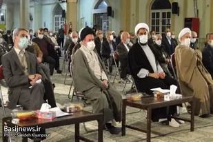 نشست مشترک مجامع پیشکسوتان نسل انقلاب و جوانان استان همدان