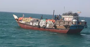 کشف محموله ۱۰ میلیاردی قاچاق کالا در بندرلنگه