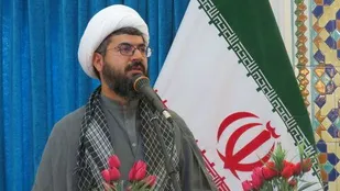 امام (ره) با کمک مردم جمهوریت را در کنار اسلامیت قرار داد