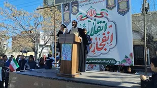 انقلاب اسلامی بهترین الگوی نظری و عملی برای ملت های آزادی خواه جهان است