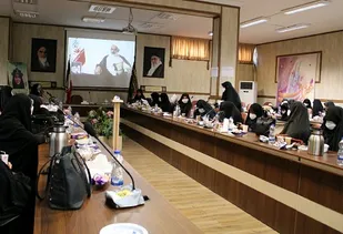 حضور خادمان حرم رضوی در گرامیداشت هفته عفاف