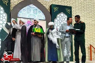 تجلیل خانواده های معظم شهدای جنگ تحمیلی سوم در وردنجان