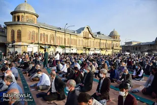 اقامه نماز عید سعید فطر در دارالمومنین همدان