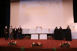 ترجمه ۲۰ زبانه نامه شهید سلیمانی به دخترش رونمایی شد
