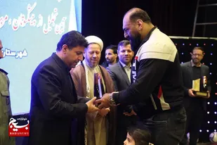 آیین تجلیل از قهرمانان، داوران، مربیان و پیشکسوتان ورزشی کبودراهنگ