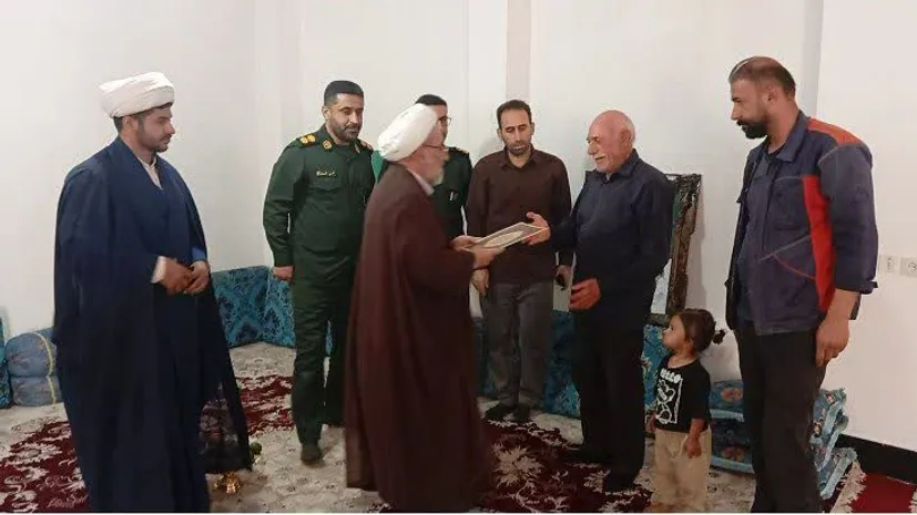 تکریم خانواده‌های معظم شهدا در شهرستان رومشکان با حضور مسئول نمایندگی ولی‌فقیه در سپاه حضرت ابوالفضل (ع) لرستان