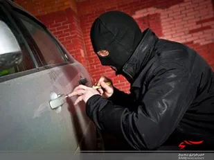 بازداشت سارق حرفه&zwnj;ای لوازم خودرو در اردبیل/ اعتراف مجرم به ۳۰ فقره سرقت