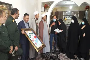 تا زمانیکه فرهنگ ایثار و شهادت در جامعه ما حاکم باشد هیچ قدرتی فکر تجاوز به این مرز و بوم را نخواهد کرد