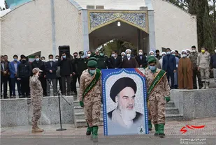 آیین استقبال نمادین از ورود امام (ره) به میهن اسلامی در بهاباد برگزار شد