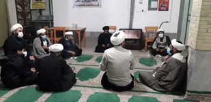 جلسه هم اندیشی با روحانیون مستقر بخش چاهک شهرستان خاتم برگزار شد