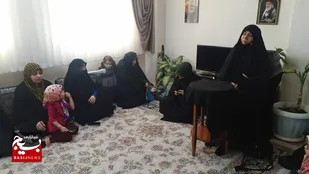 تجلیل از مادر شهید احمد مکیان در سالروز وفات حضرت ام&zwnj;البنین(س)