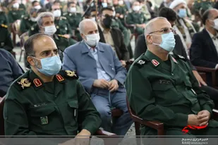 لباس سبز پاسداری، لباس خدمت به نظام و انقلاب اسلامی،رهبری و مردم است