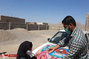 ۲۰ هزار بسته نوشت&zwnj;افزار میان دانش&zwnj;آموزان نیازمند استان فارس توزیع شد