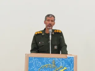 تشکر فرمانده ناحیه مقاومت بسیج سپاه درمیان حضور عزت آفرین مردم در راهپیمایی 22 بهمن