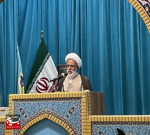 امام جمعه کرمانشاه خواستار جلوگیری از گران شدن کالاها شد