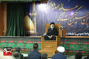 اگر جنبه سیاسی را از عاشورا بگیریم دیگر واقعه&zwnj;ای نمی&zwnj;ماند