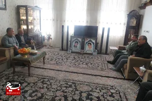 جمعی از جانبازان شهرستان خمین تجلیل شدند