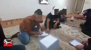 انتشار تصاویری از محفل تنظیم قرادادهای جعلی زمین در اردبیل