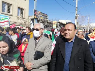 حماسه حضور اساتید بسیجی دانشگاه های استان در راهپیمایی ۲۲ بهمن