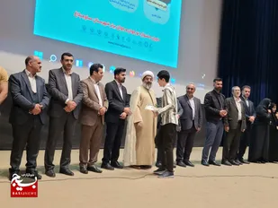 ۶۰ جوان و نوجوان برتر در ساوجبلاغ تجلیل شدند+تصاویر