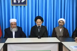 شیعه و اهل سنت با تکیه بر مشترکات اسلامی و آموزه&zwnj;های قرآن کریم، اجازه سوءاستفاده و نفوذ را به دشمنان ندهند