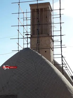 عملیات بازسازی و مرمت آب انبارهای محله چهل دختران توسط بسیج سازندگی نایین انجام شد