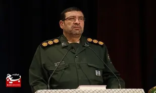 امام راحل با انقلاب اسلامی، اسلام را احیا کرد و از مظلومیت نجات داد