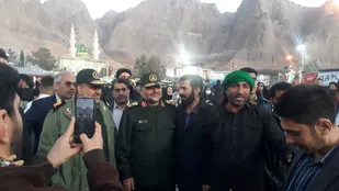 بازدید سردار غلامرضا سلیمانی از موکبهای خدمت رسانی زائرین حاج قاسم