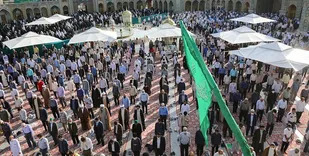 اقامه نماز عید سعید قربان به امامت آیت&zwnj;الله سعیدی