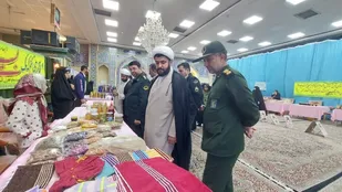 برگزاری نمایشگاه اقتصاد مقاومتی به مناسبت هفته بسیج