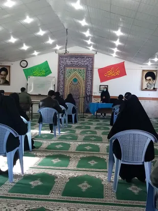نشست توجیهی تخصصی تیم&zwnj;های حمایتی و مراقبتی شهرستان خاتم