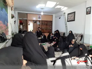 عزاداری بسیجیان حوزه 15 خواهران ناحیه امام صادق (ع) در فراغ سپهد قاسم سلیمانی