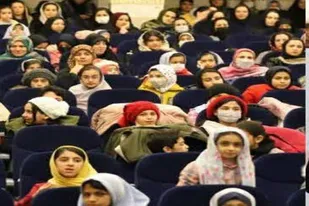 برگزاری جشن انقلاب با محوریت کودکان و نوجوانان در اداره ارشاد اسلامی نهاوند