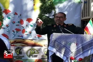 رزمندگان اسلام برای ایستادن مقابل کفر جهانی به جبهه‌ها شتافتند