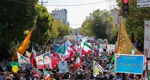 حضور مقتدرانه مردم در راهپیمایی 13آبان تیری در قلب دشمنان انقلاب بود