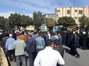 شرکت در راهپیمایی وحدت آفرین ودشمن شکن همراه مردم ولایت مدار وشهید پرور