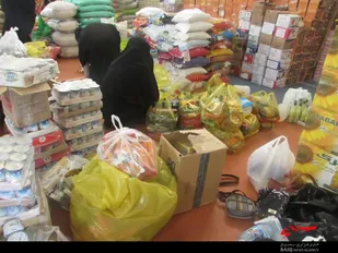 توزیع 20هزاز غذا و جیره خشک به سیل زدگان