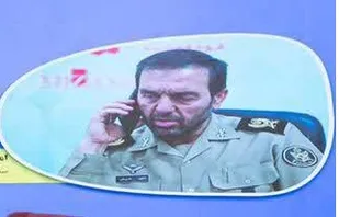 قهرمانان ارتش پرچم ایران را ۱۳۳ روز در آب&zwnj;های اقیانوس اطلس به اهتزار درآوردند