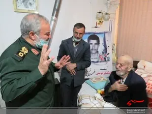 دیدار سردار فدوی با خانواده معظم شهدا