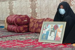 دیدار خواهران بسیجی با خانواده شهید مهیم بمپوری