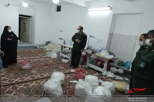 مسئولین ناحیه&zwnj;ی ویژه بسیج سپاه زاهدان از کارگاه تولید ماسک در زاهدان بازدید کردند