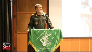 ما در دل نبردها، مقاومت در مقابل دشمن را آموخته&zwnj;ایم/بازی&zwnj;های سیاسی ترامپ نباید دلمان را بلرزاند