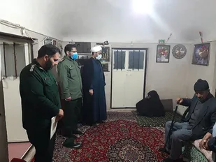دیدار فرمانده ناحیه مقاومت بسیج خوسف با مادران شهیدان بخش ماژان