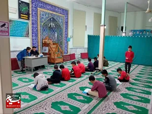 مسجد محور اصلی و خط مقدم انقلاب است
