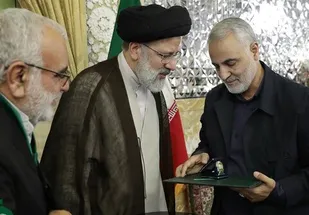 ناگفته&zwnj;هایی از مراسم روز اهدای حکم خادمی امام رضا (ع) به حاج قاسم