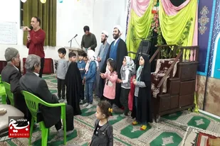 جشن انقلاب در مسجد امام حسن مجتبی (ع) سرخه برگزار شد.
